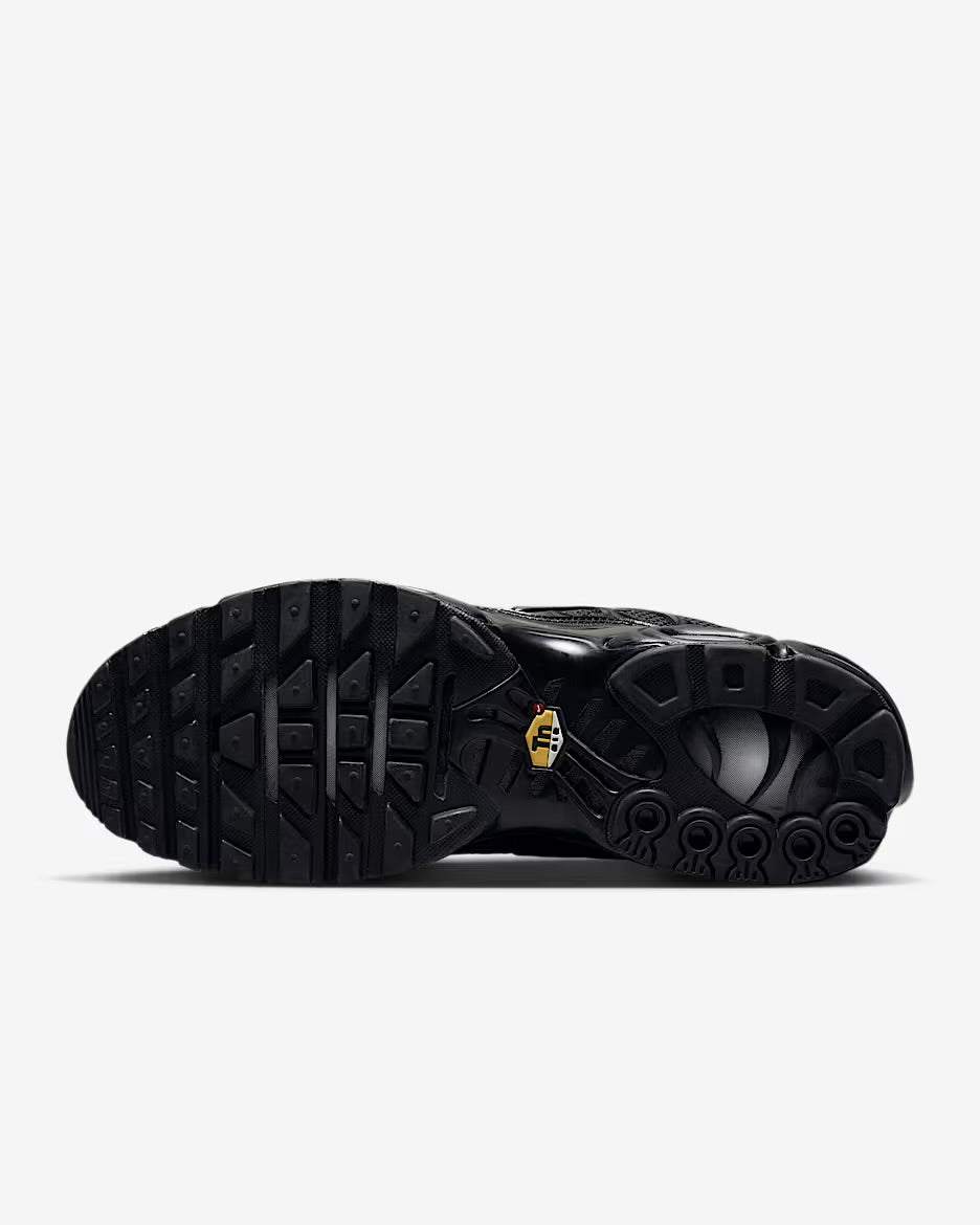 Nike Air Max Plus TN - Triple Black Reflective