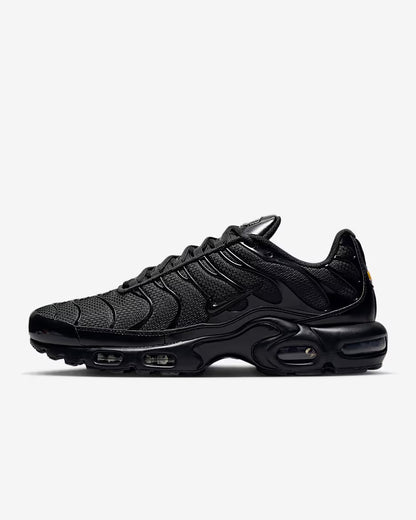 Nike Air Max Plus TN - Triple Black Reflective