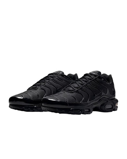 Nike Air Max Plus TN - Triple Black Reflective